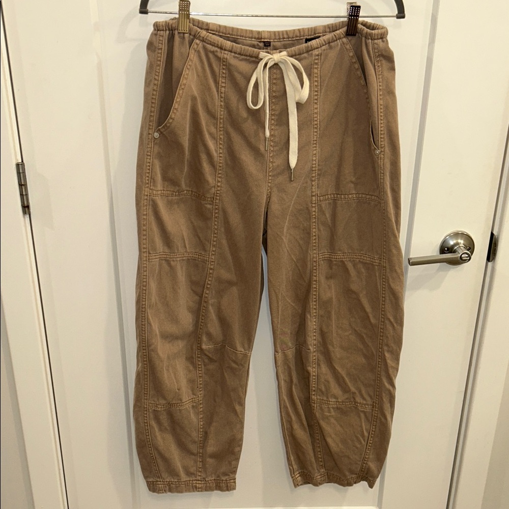 Blank NYC Women's Tan Barrel Pants